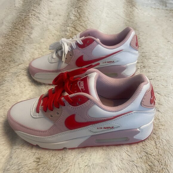 LIMITED EDITION Nike Air Max 90 "Valentine's Day" 2021 women's 7.5 - Picture 3 of 7